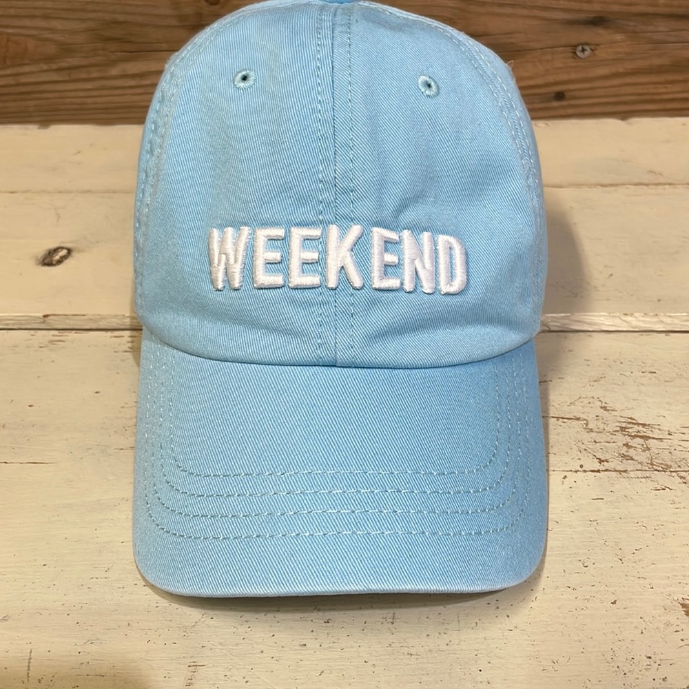 Weekend Hat - Picture 1 of 6